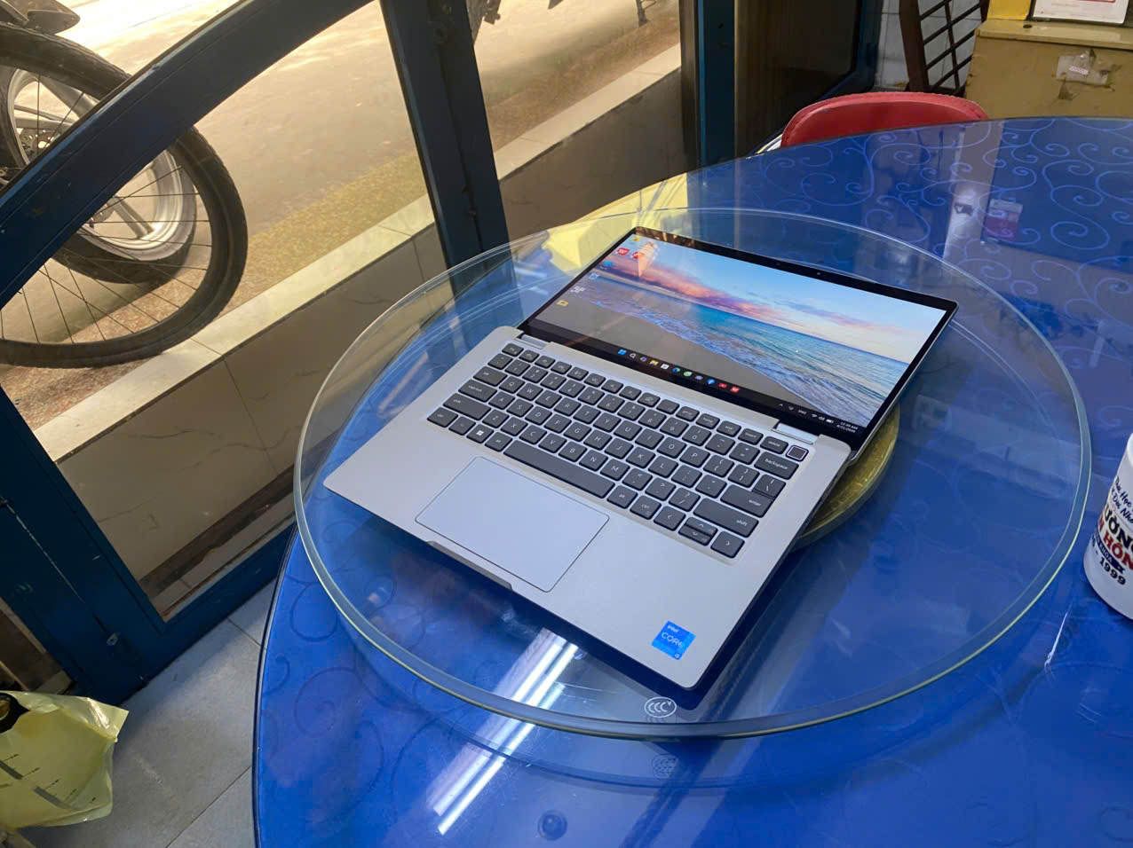 DELL LATITUDE 5330  I5 1235U 16GB 256GB 13.3"FHD CẢM ỨNG X360