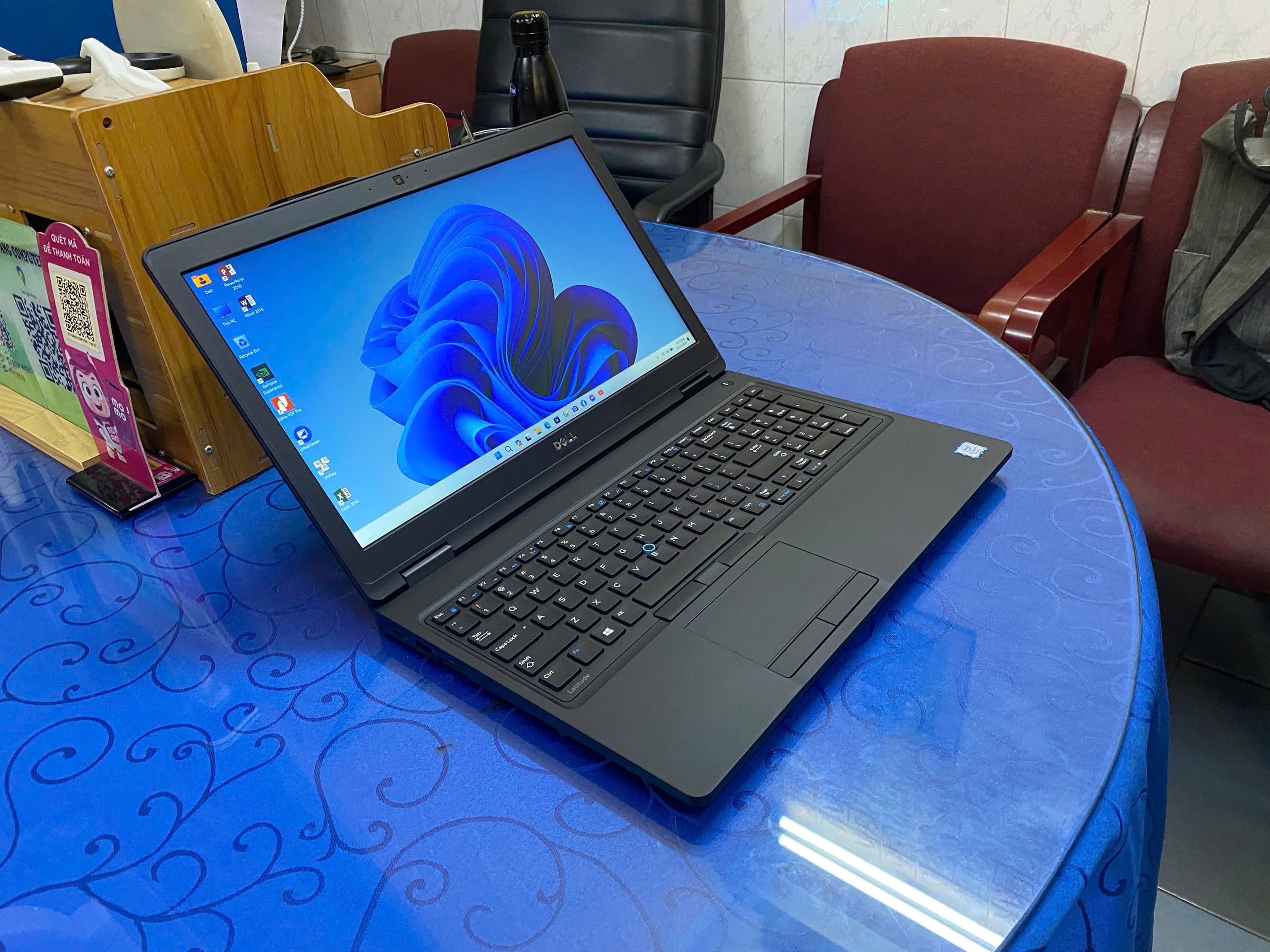 DELL LATITUDE 5580 i7 7600U 8GB 15.6 FHD