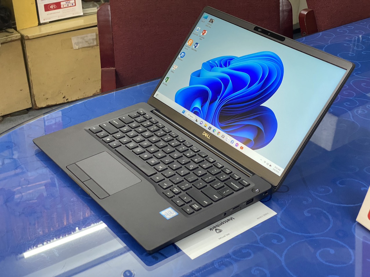 DELL LATITUDE 7400  I7 8665U 8GB 256GB 14"FHD