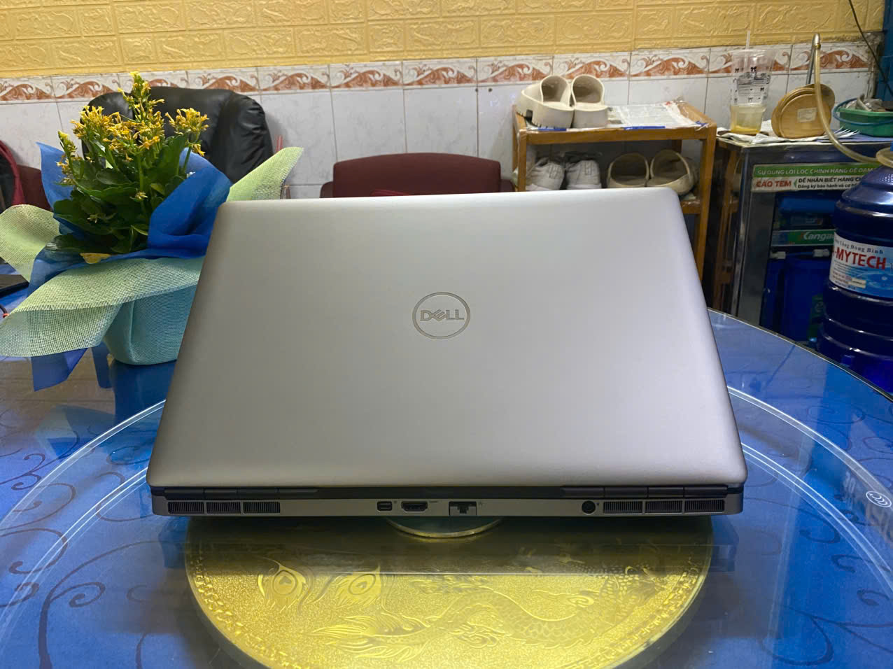 DELL PRECISION 7560 XEON W-11855M 32GB 15.6"4K VGA 8GB  Trang chủ 