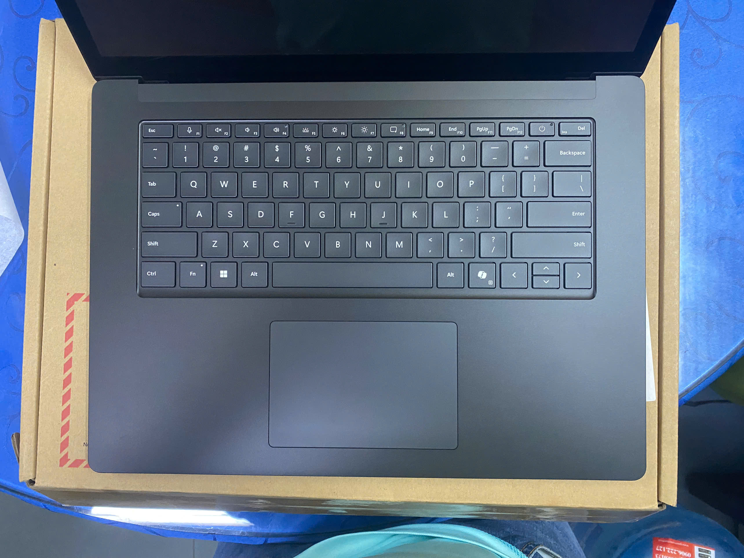 SURFACE LAPTOP 5 I7 1265U 16GB 512GB 15"2K LIKE NEW USA